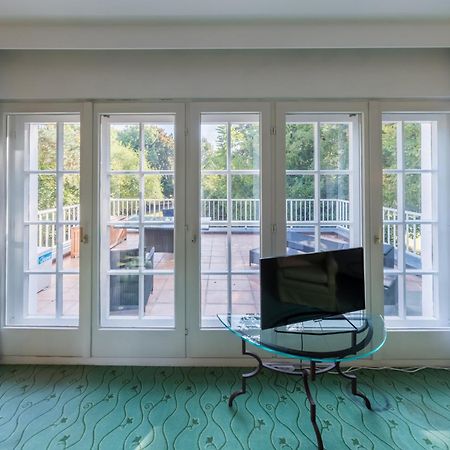 Hotel Villa Im Park Дюселдорф Стая снимка