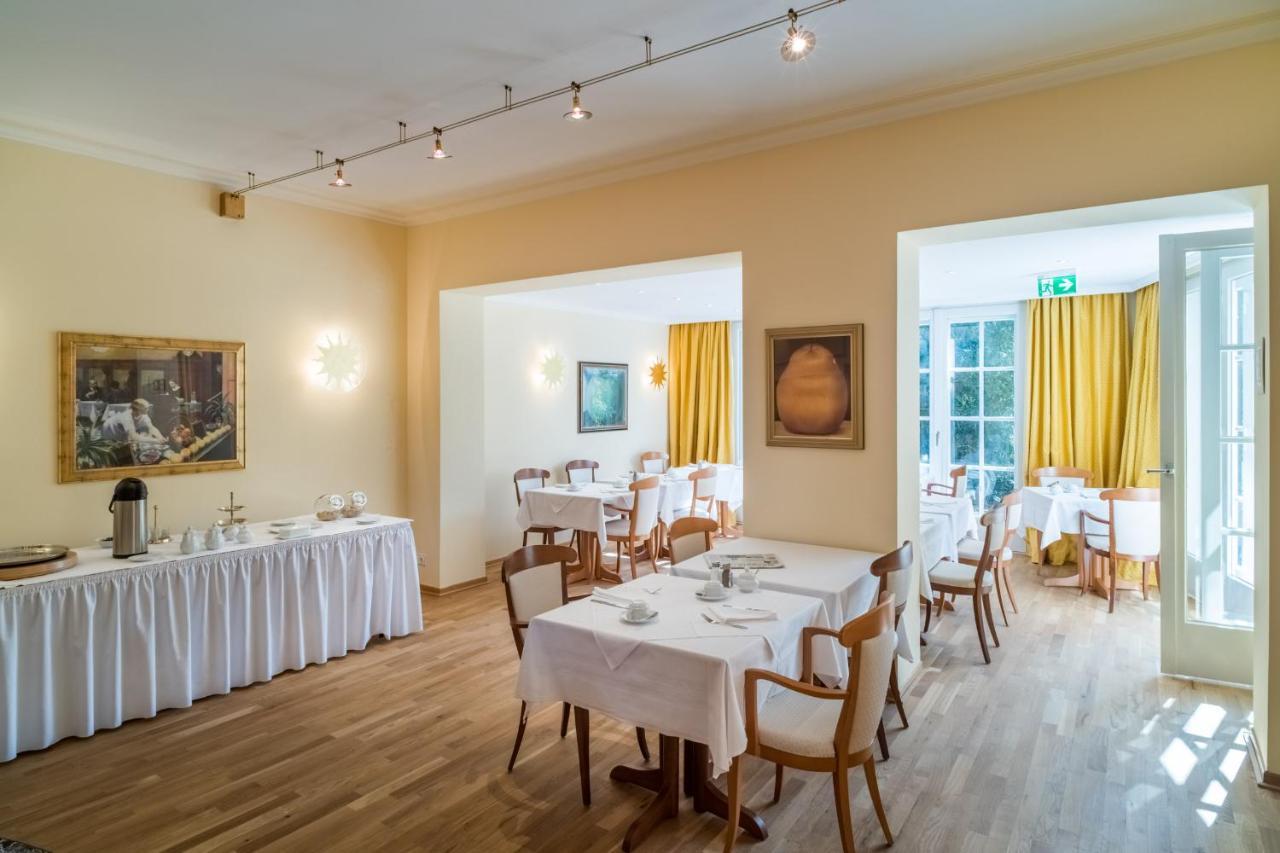 Hotel Villa Im Park Дюселдорф Екстериор снимка